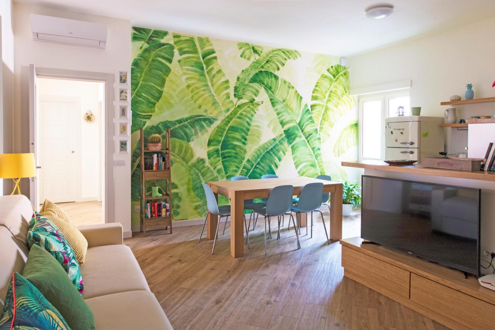 Tropical House Vatican Area * Rom